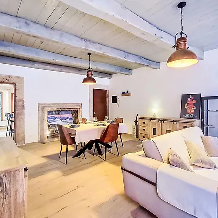 Apartment Novecento By Interhome